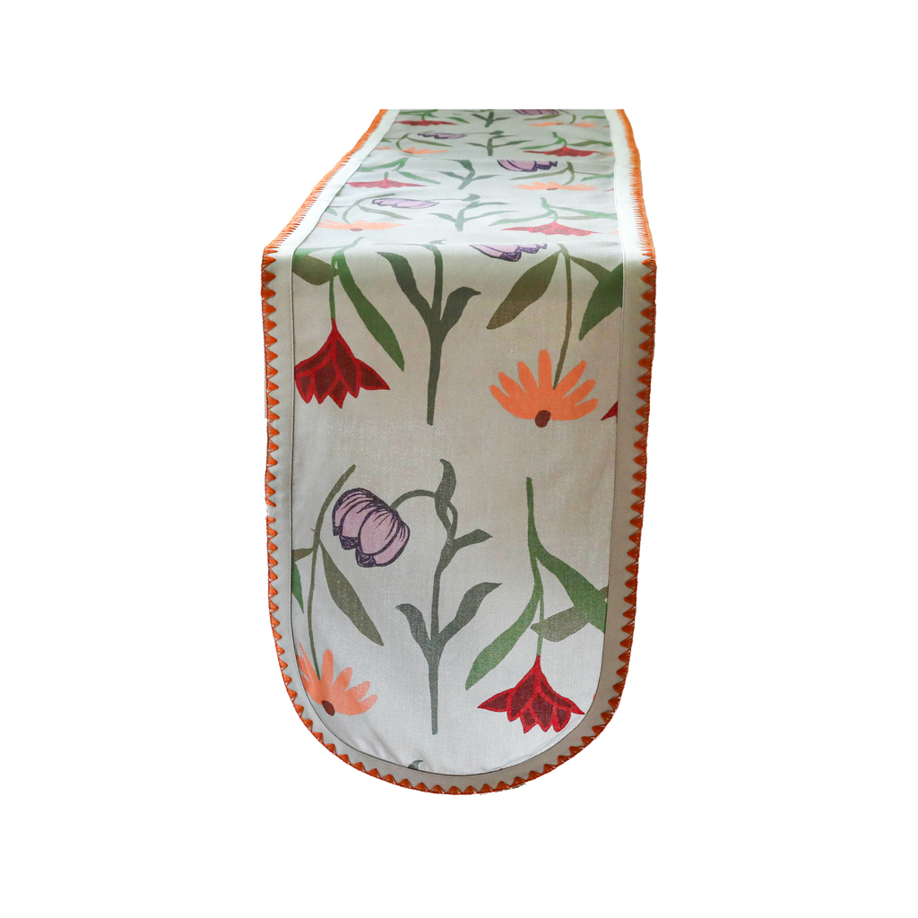 Table Runner Picnic on the Meadow